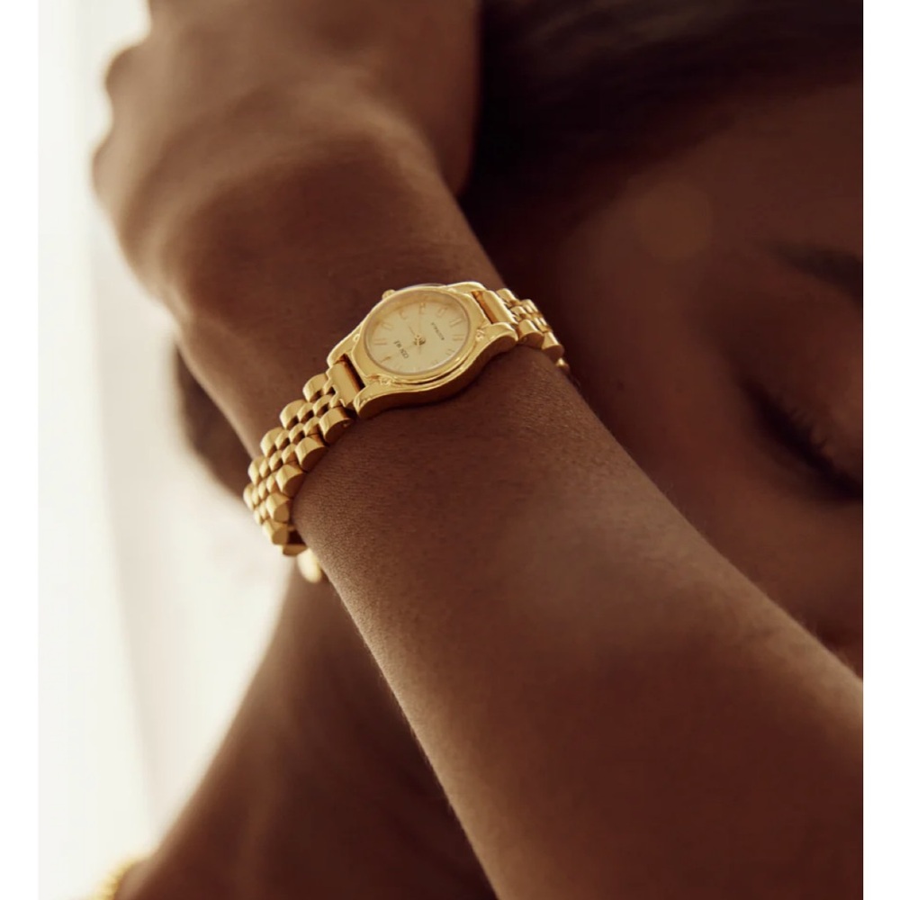 CENDRÉ GOLD WATCH